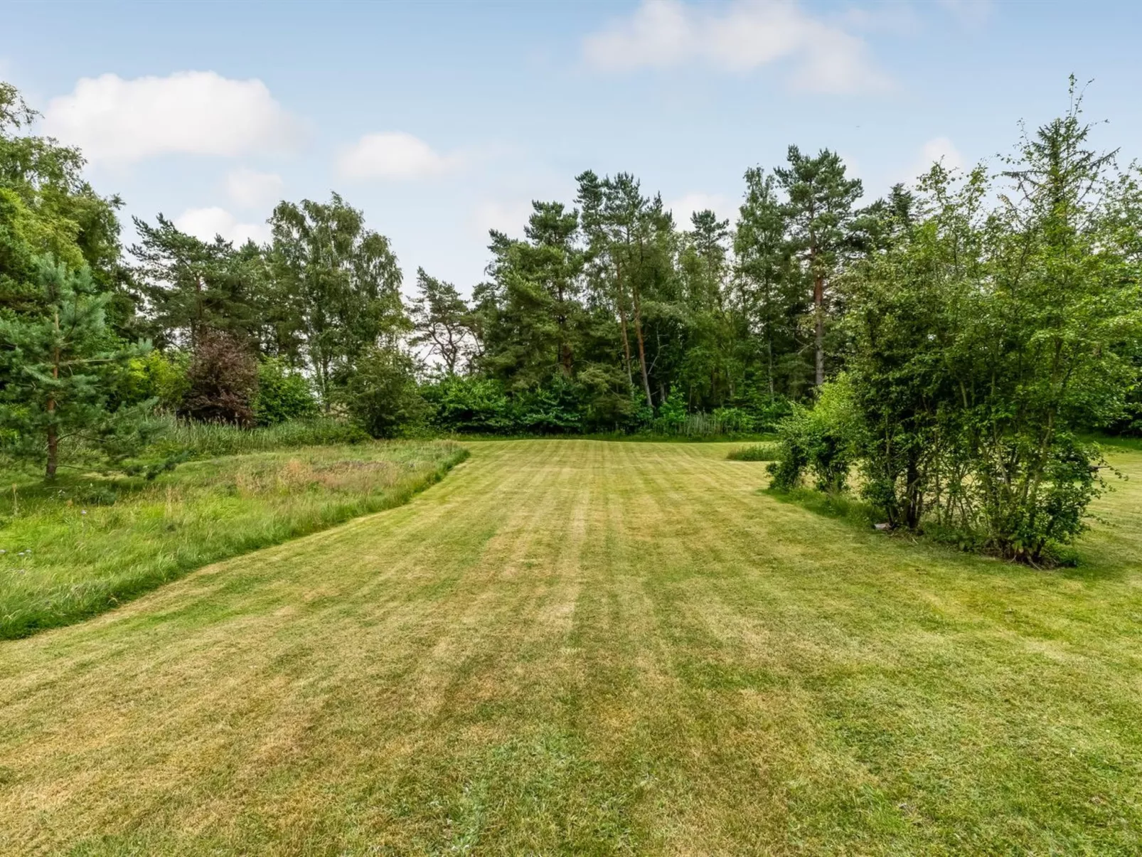 "Hoat" - 1.7km from the sea-Buiten