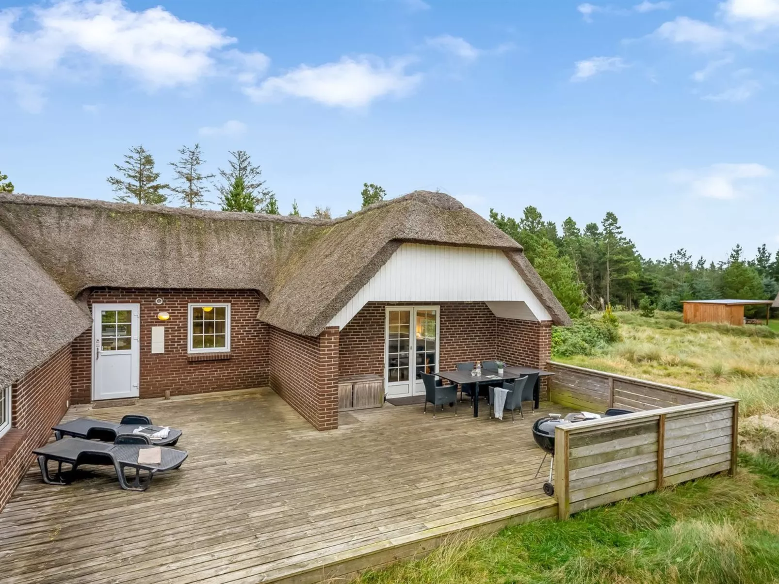 "Alisa" - 2km from the sea-Buiten