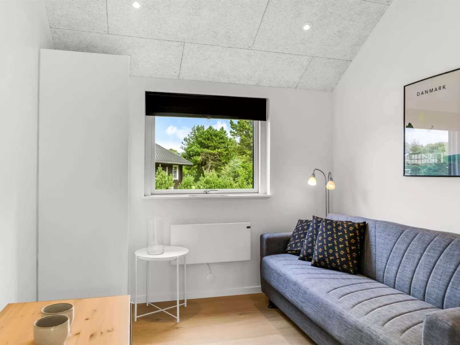 "Abiorn" -  from the sea-Binnen