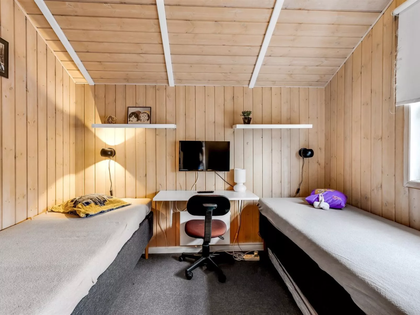 "Trifun" - 300m from the sea-Binnen