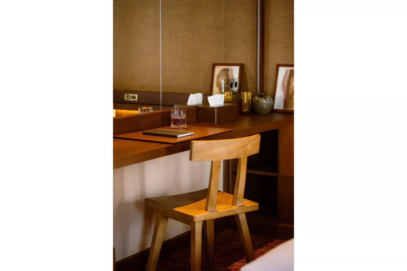 CONFIDENTIEL-4-Binnen