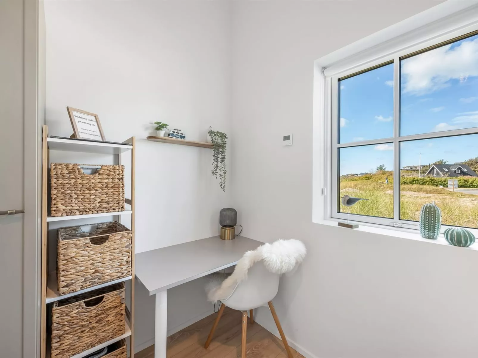 "Tjure" - 500m from the sea-Binnen