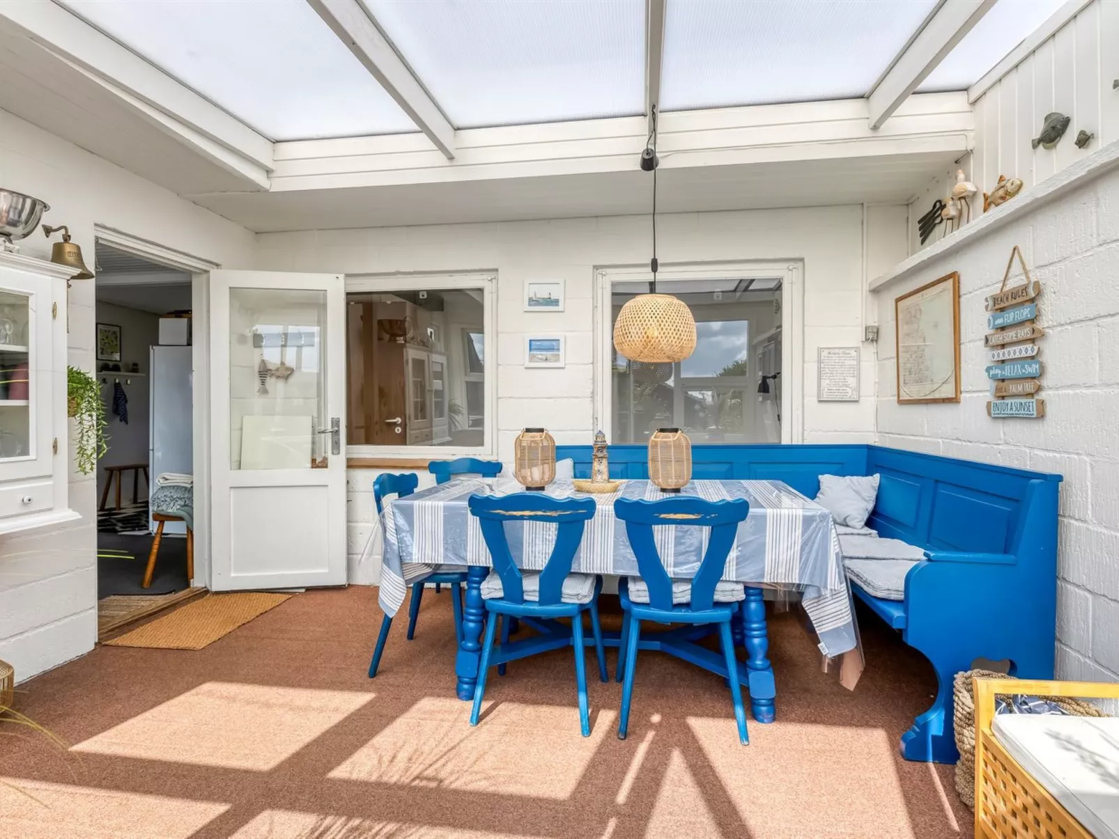 "Delan" - 75m from the sea-Binnen