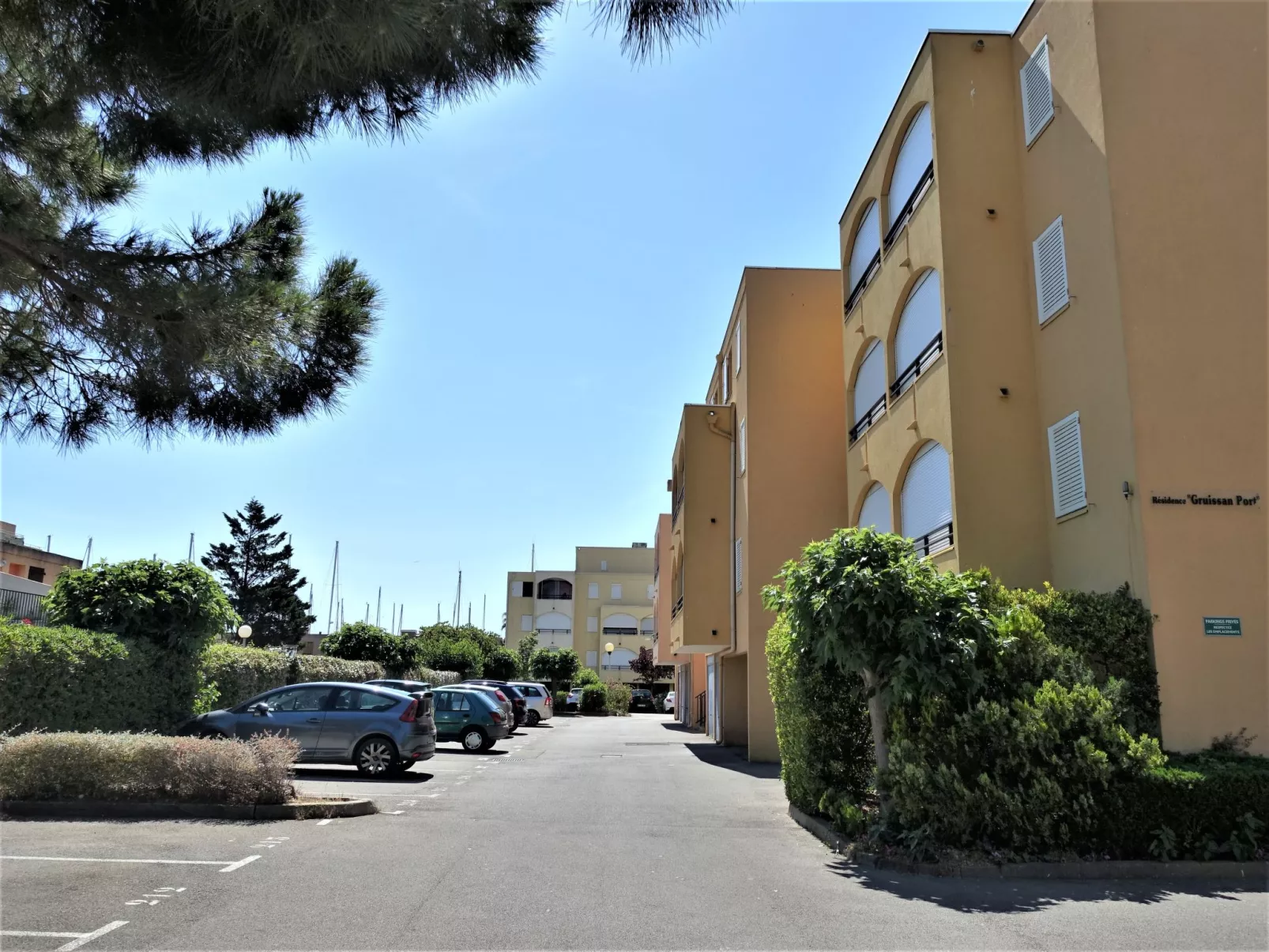 Gruissan Port-Buiten