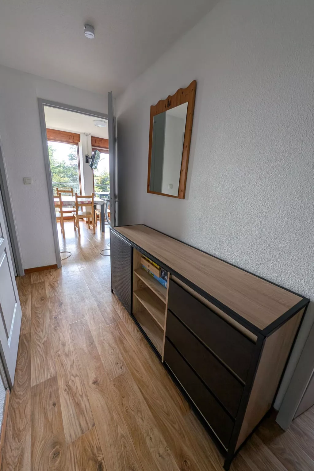 V du Bachat Arolles A-Buiten