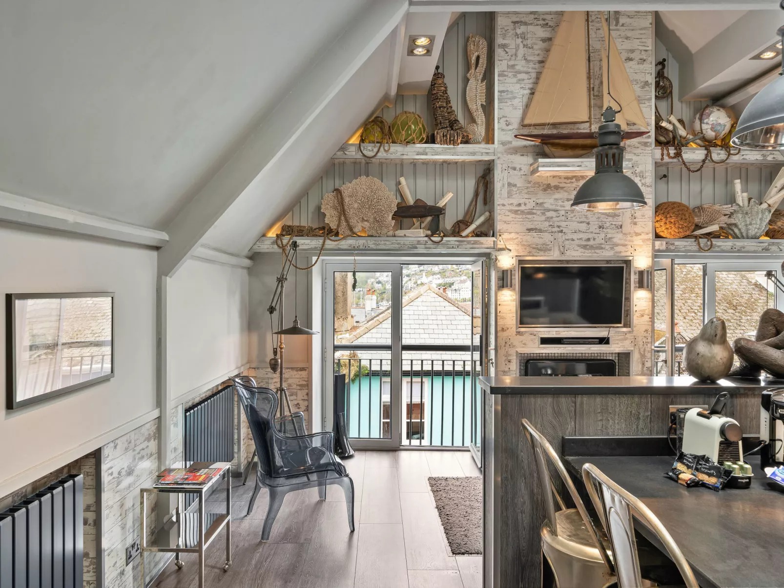 The Old Library-Binnen