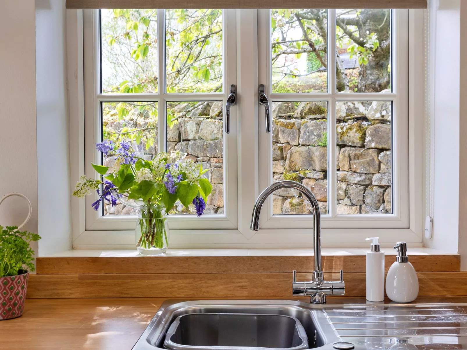 Cherry Cottage Nr Grantley Hall-Binnen