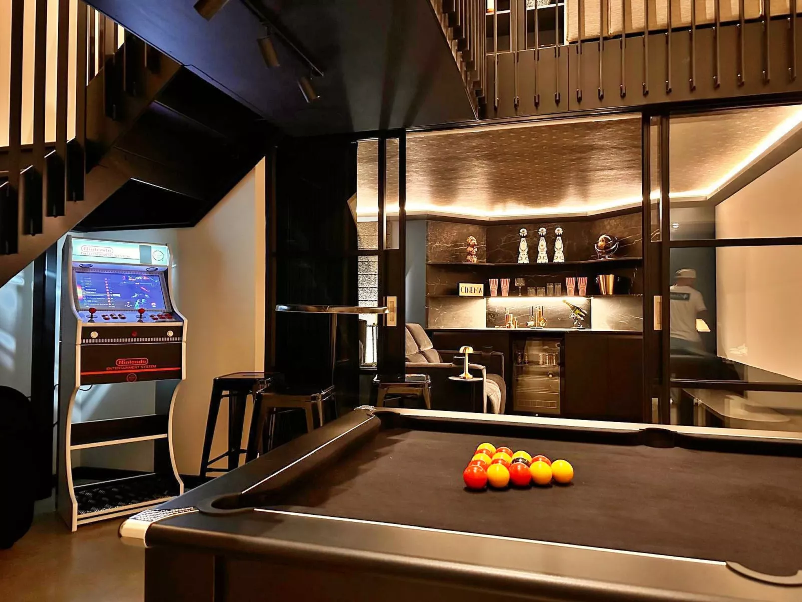 Wesleyan House-Binnen