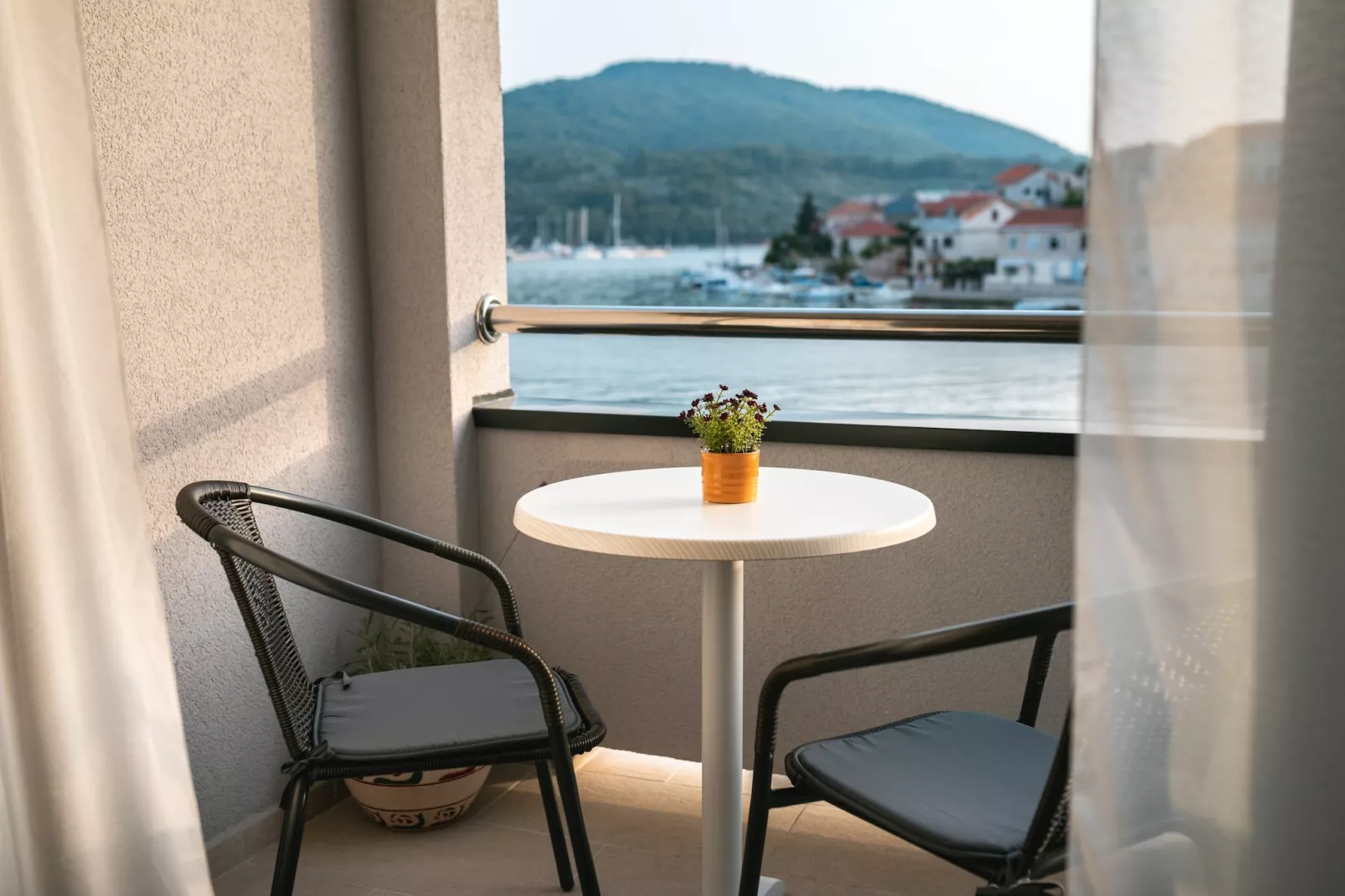 Apartments & Rooms Fisherman's Luck - Superior Twin Room with Balcony and Sea View-Terras
