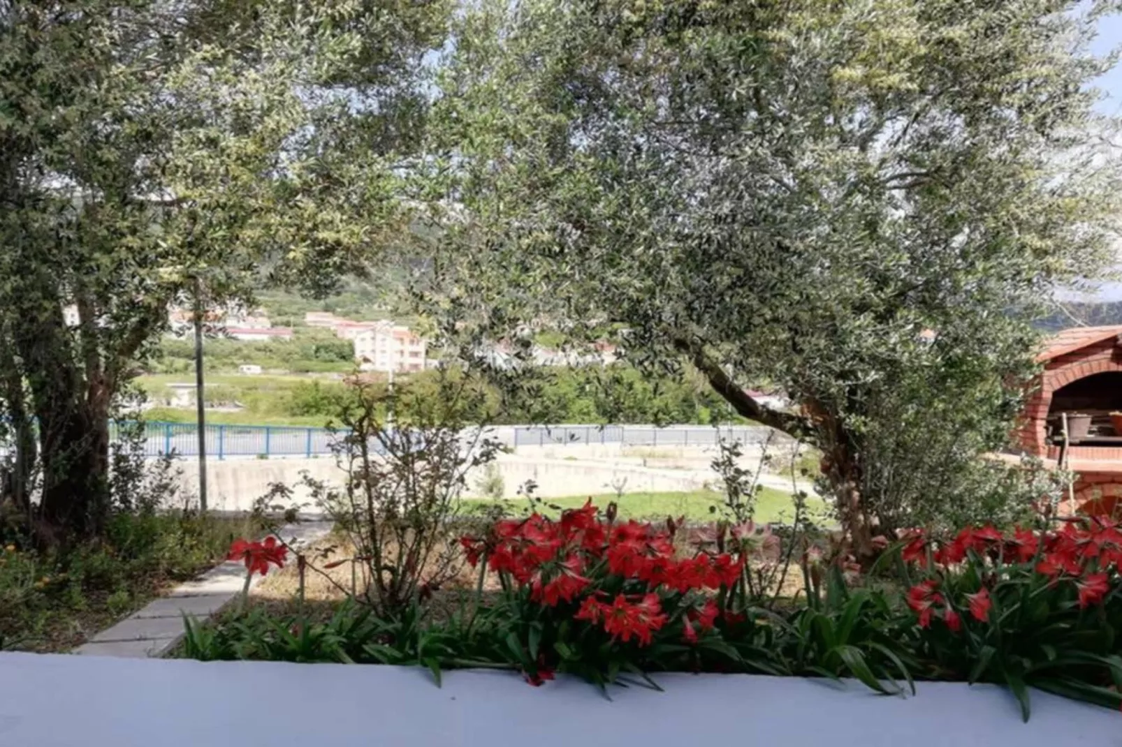 Holiday Home Ribarić - Four Bedroom Holiday Home with Terrace-Sfeer