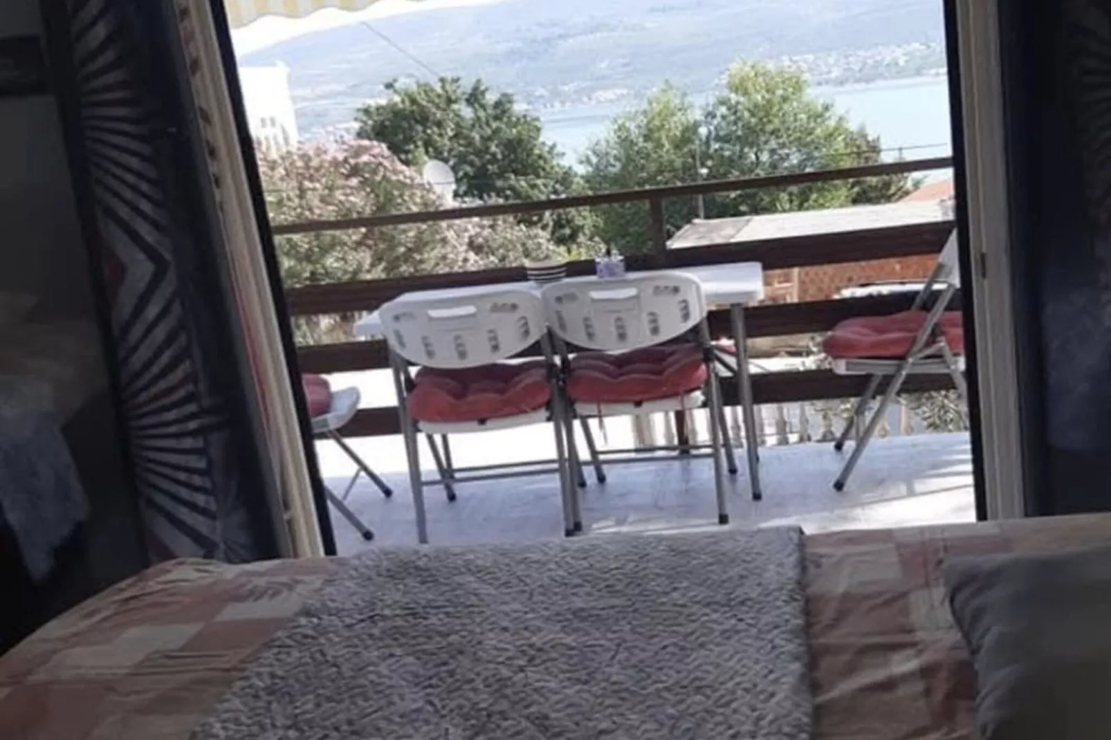 Apartments Boris Donji Karin - One Bedroom Apartment (Deluxe Apartment)-Terrasbalkon