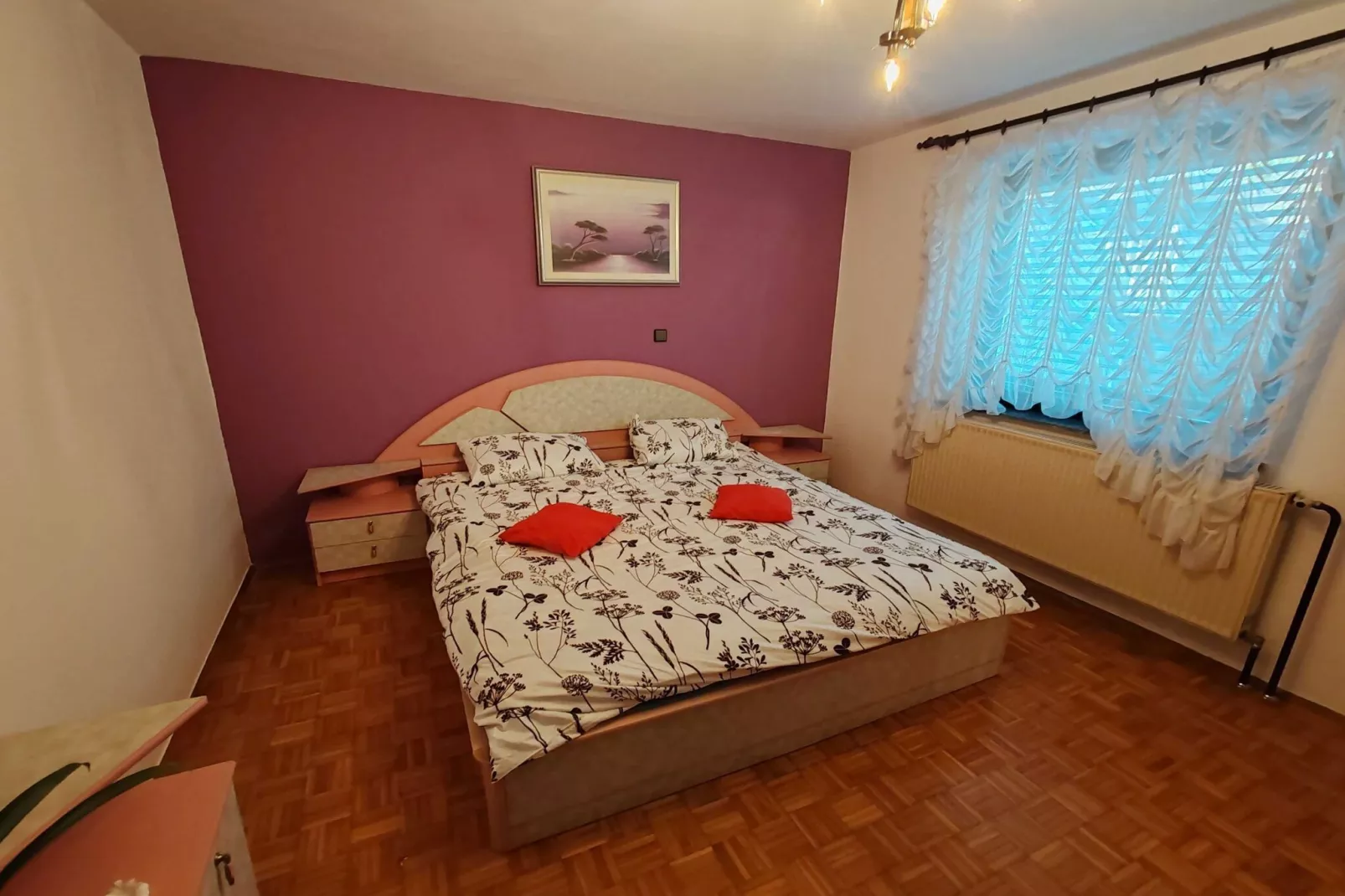 Brezovica Spacious Family-Friendy Apartment - Two Bedroom Apartment with Balcony-Slaapkamer