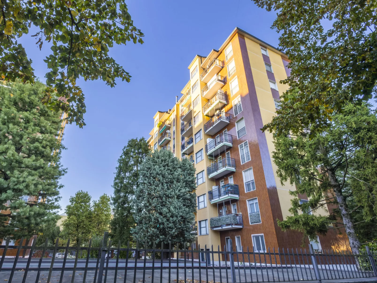 San Donato Open Space-Buiten