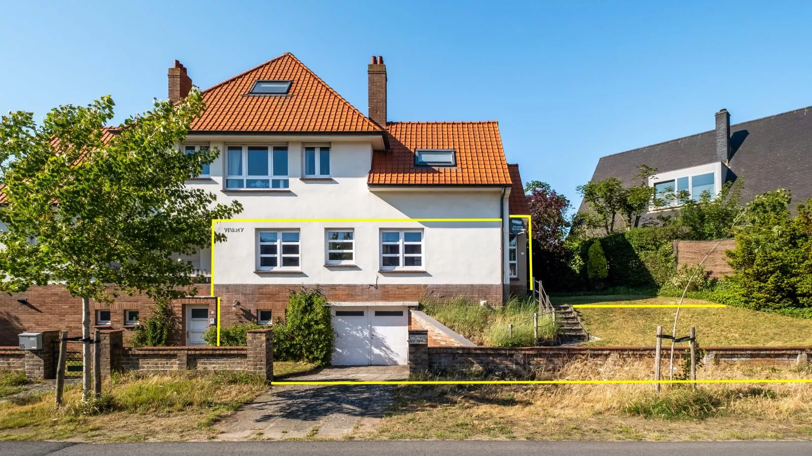 Juvamy gelijkvloers-Buitenkant zomer