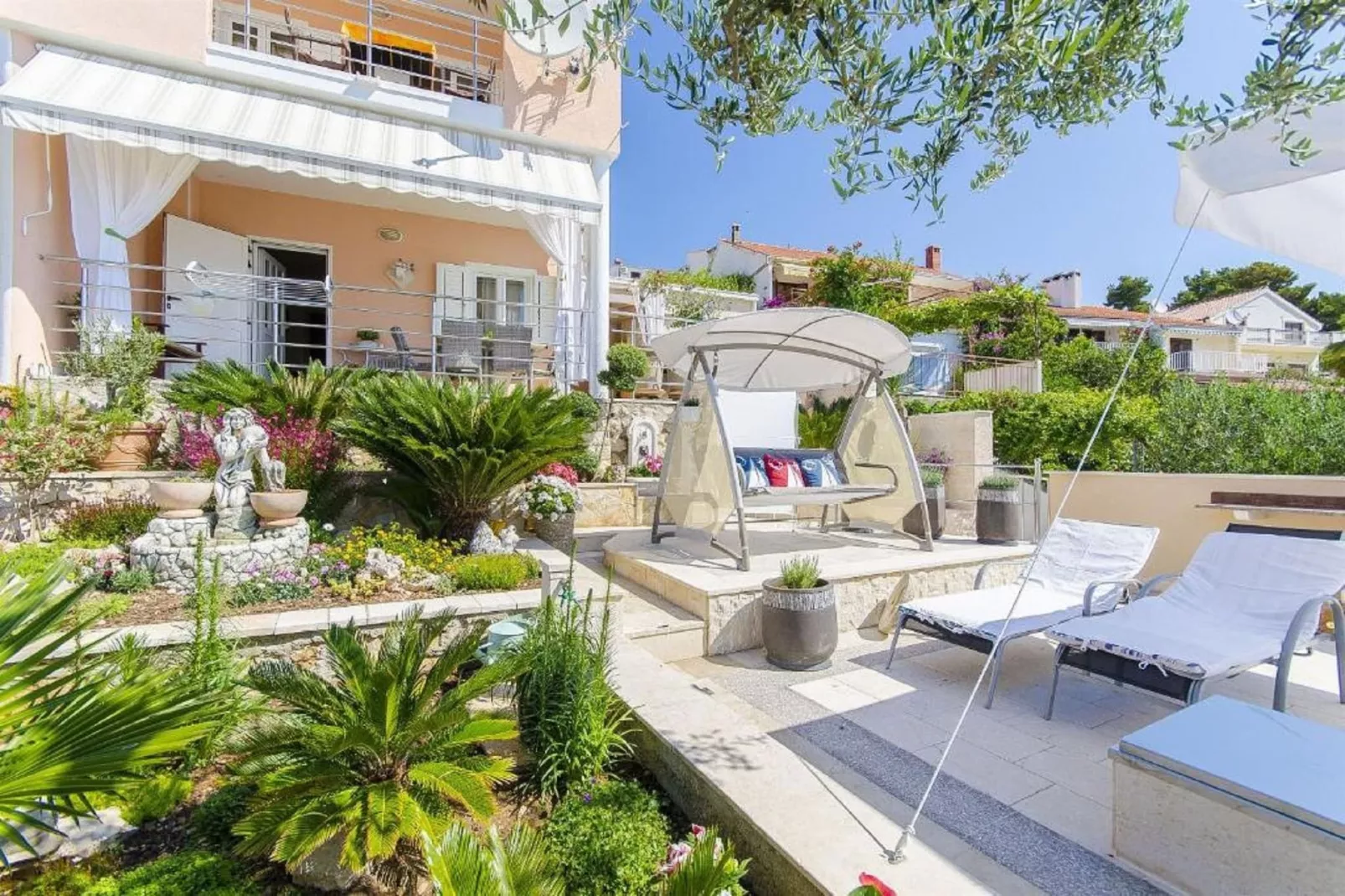 Apartments Nives - Two Bedroom Apartment (A3)-Buitenlucht