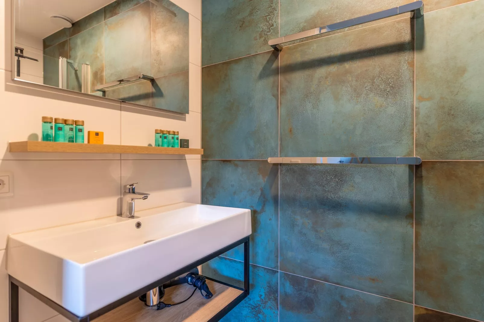 Waalerburght 14-Badkamer