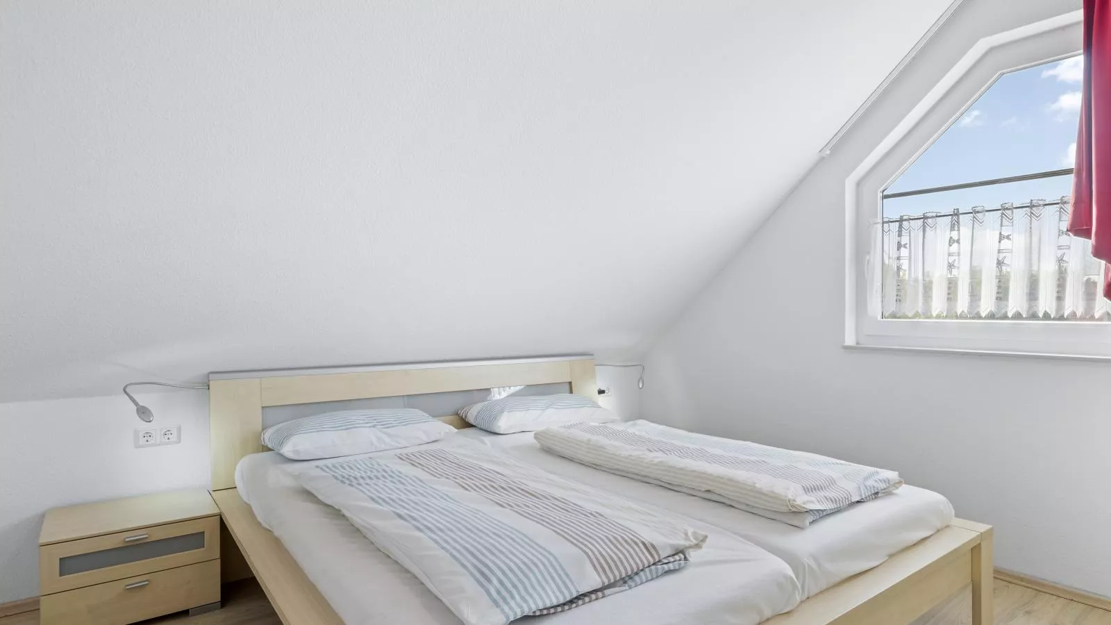 Windflüchter rechts-Slaapkamer