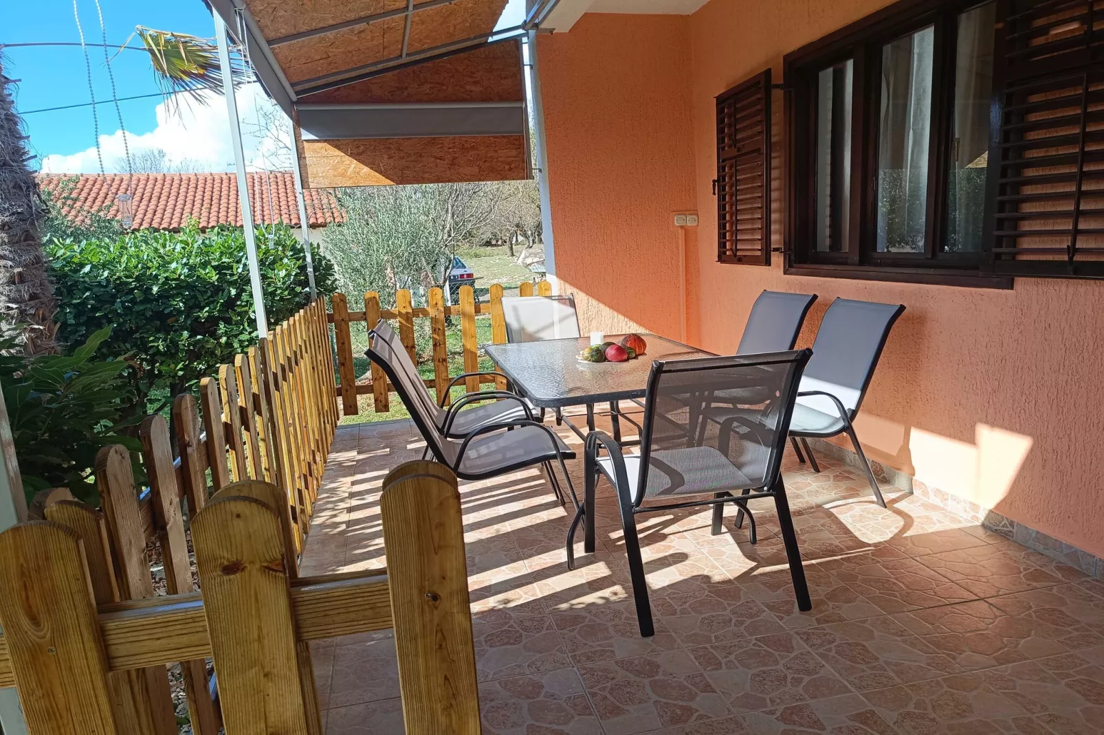 Holiday Home Višnja - Two Bedroom Holiday Home with Terrace - Terras
