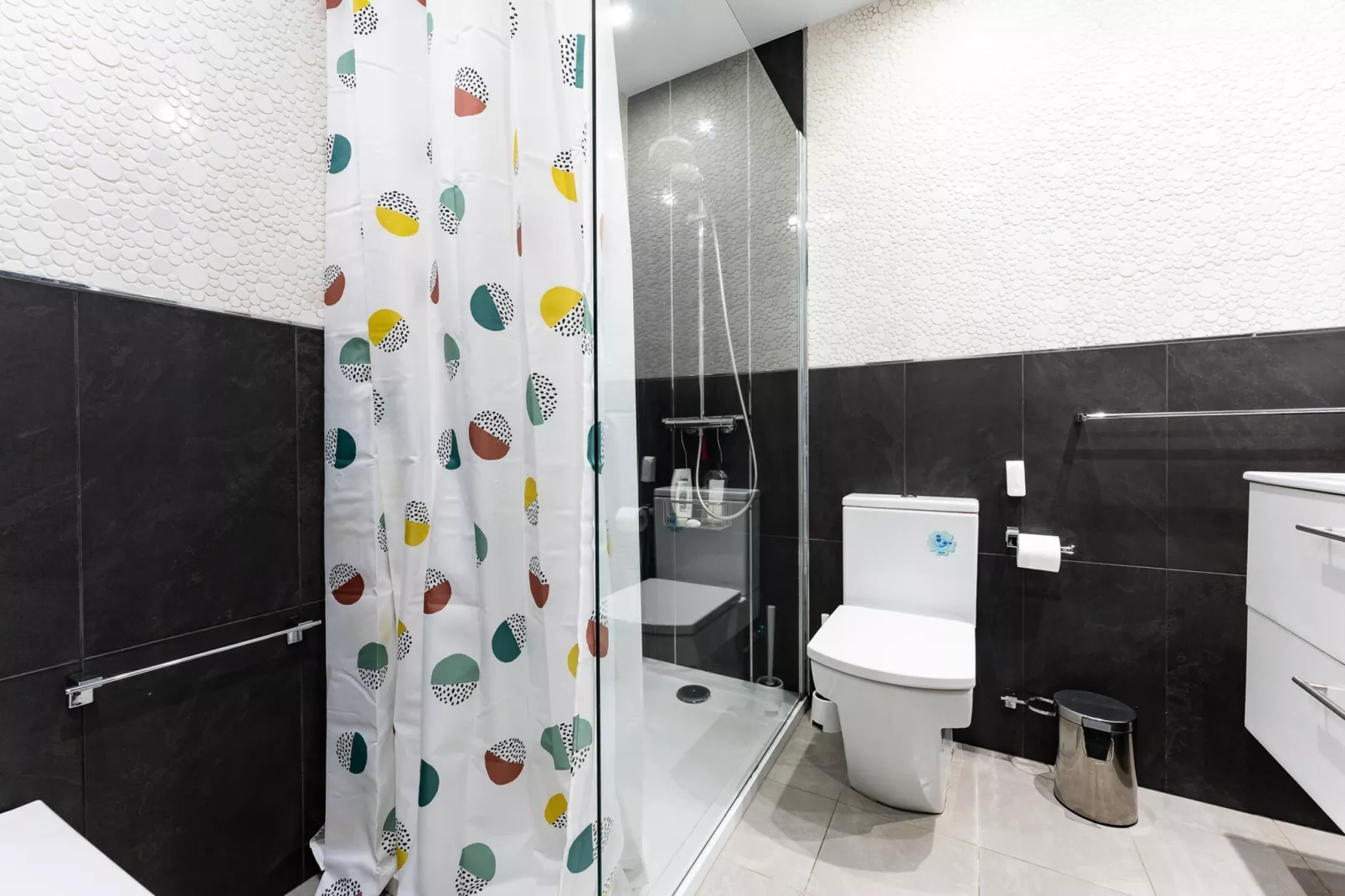 CT 350 - Faro's Marbella Beachapartment for 2 - perfect beachconection-Badkamer