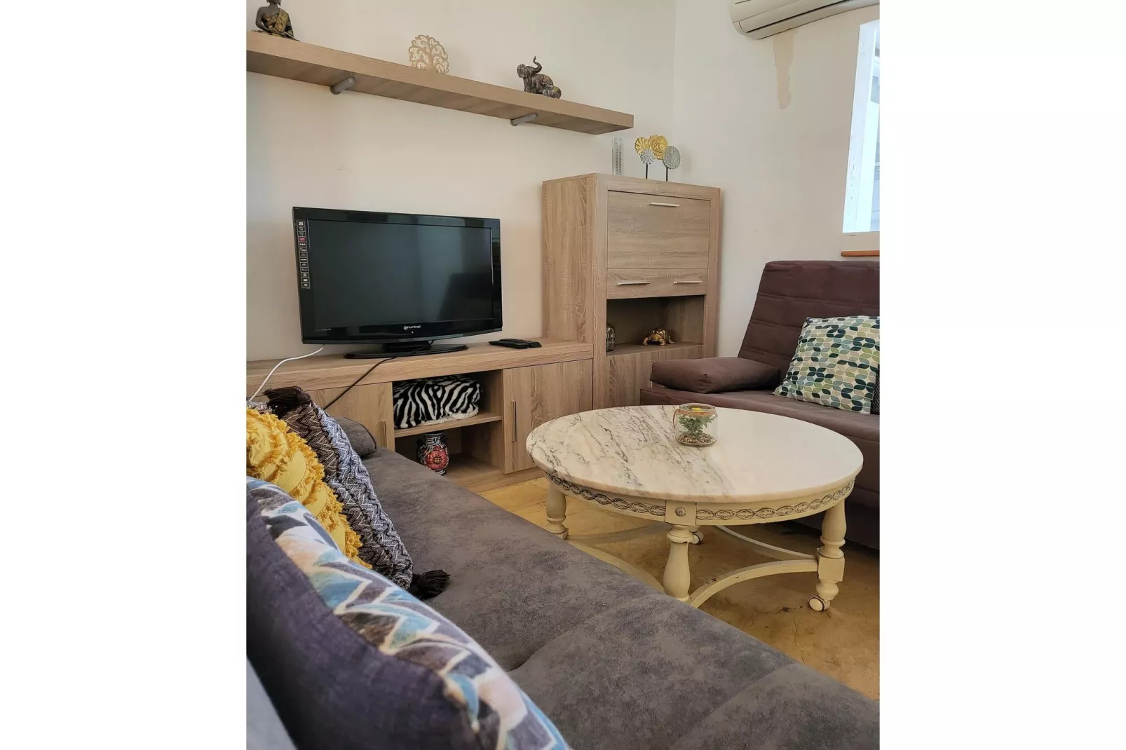 CT 345 AL - Faro's Cala Marques Townhouse-Woonkamer