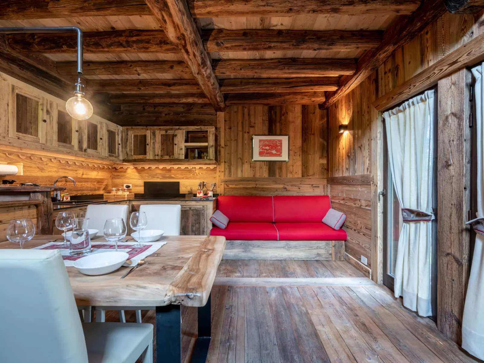 Chalet les Combes-Binnen