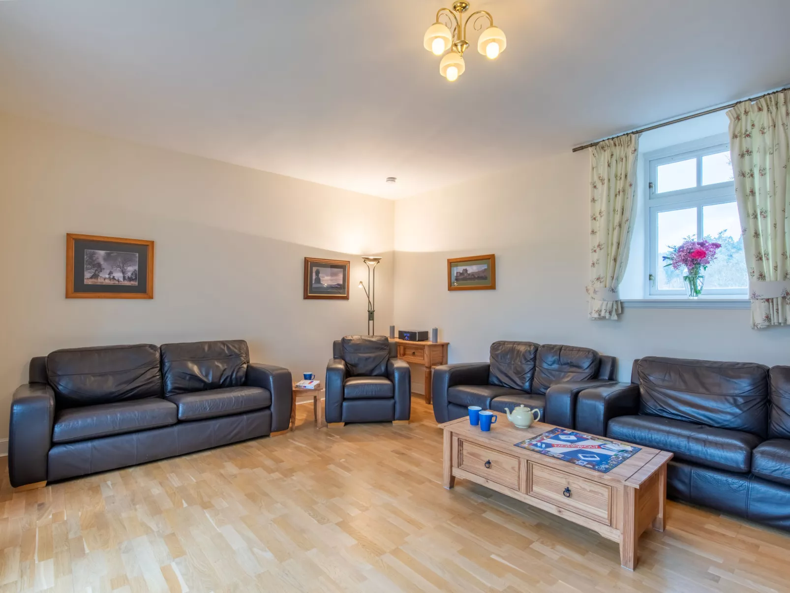 Corrimony View-Binnen