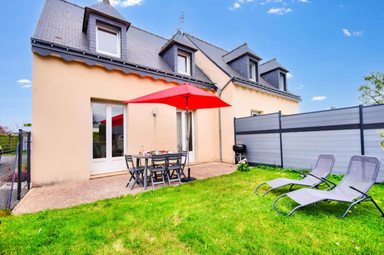 Maison à Erquy-Niet-getagd