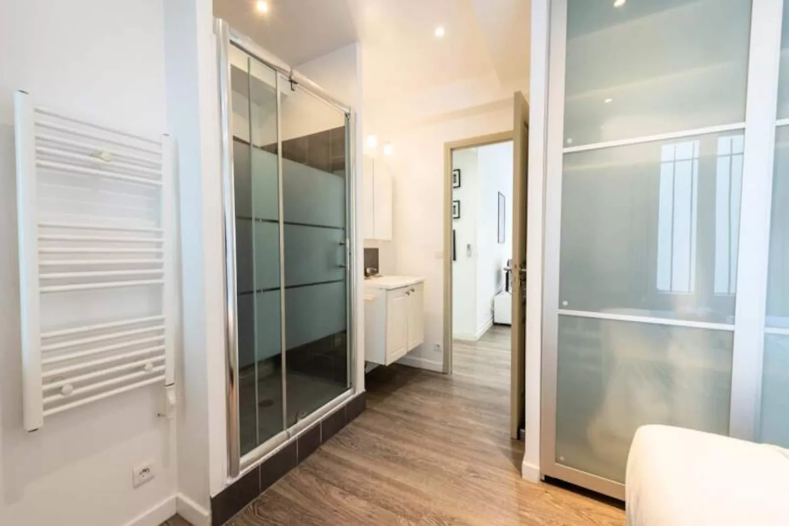 Résidence 2p Centre-ville Cannes Plages &agrave; Pied-Niet-getagd