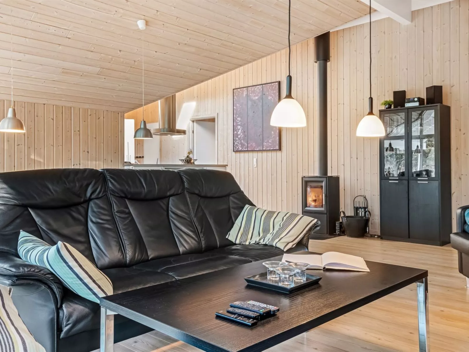 "Krum" - 4.5km from the sea-Binnen