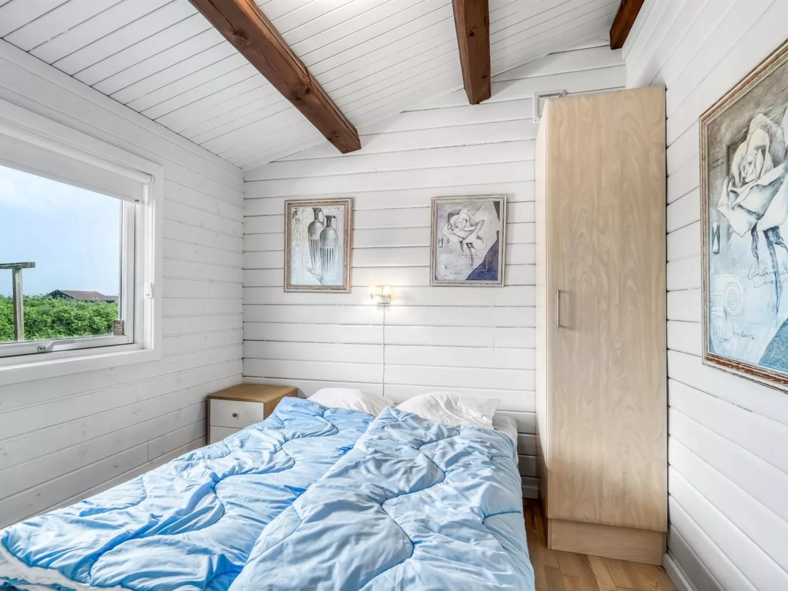 "Sinnika" - 75m from the sea-Binnen