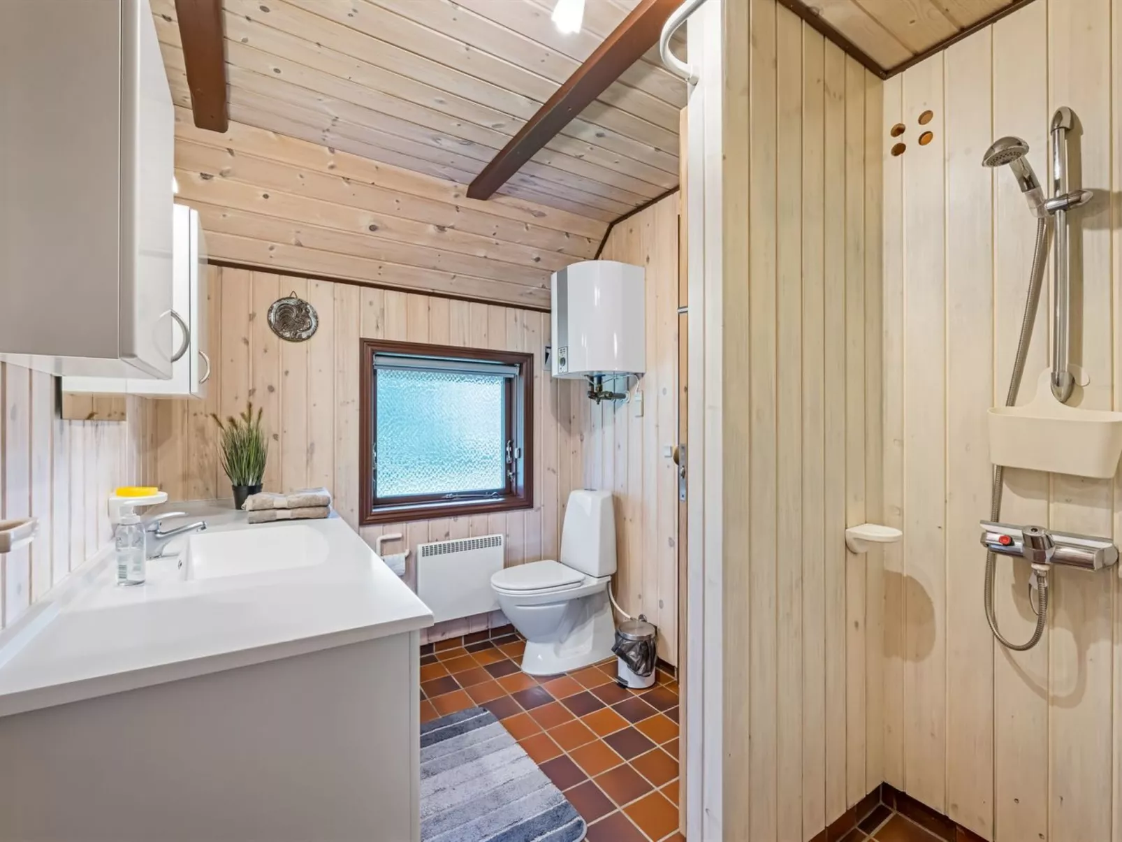 "Jærind" - 1.1km from the sea-Binnen