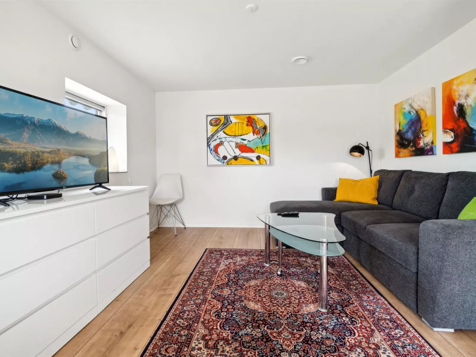 "Kiana" - 250m from the sea-Binnen