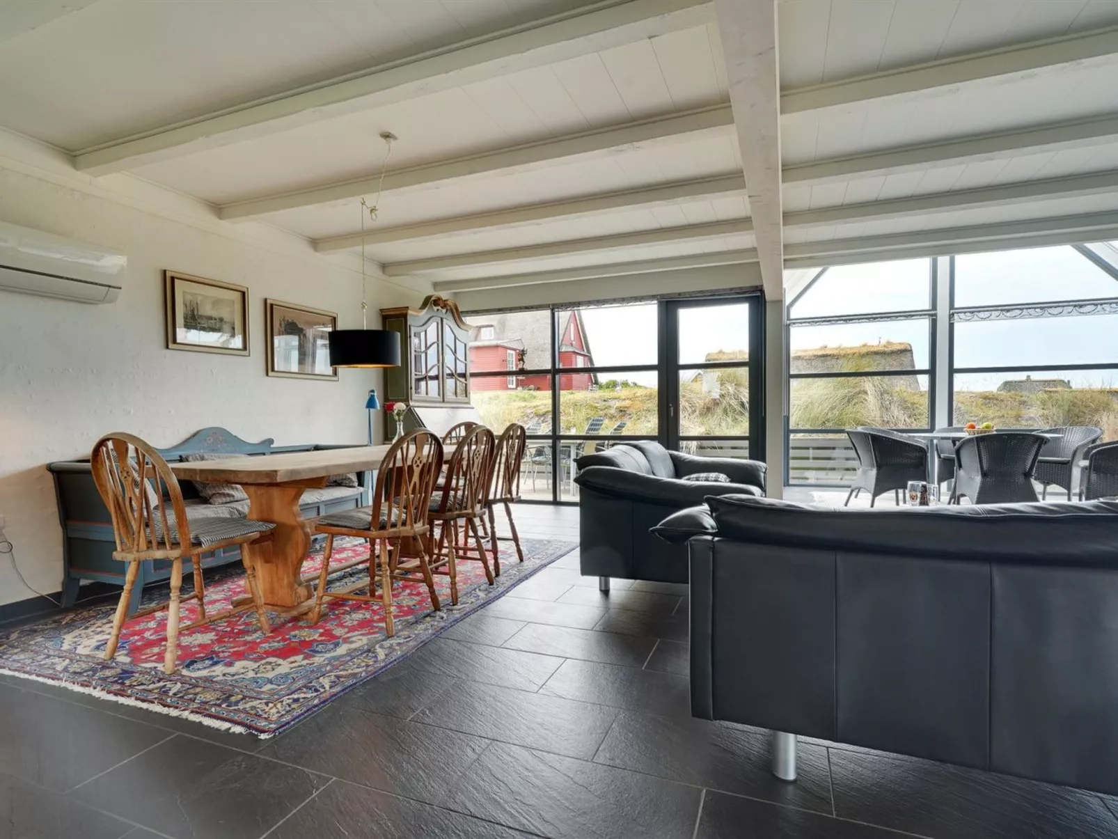 "Anselmi" - 450m from the sea-Binnen