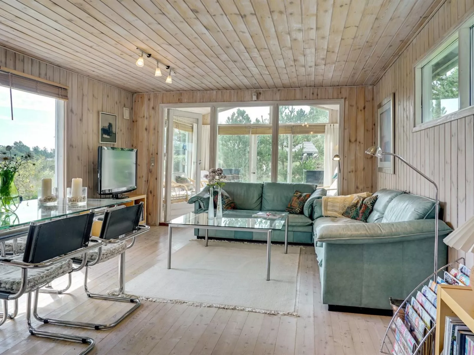 "Glum" - 300m from the sea-Binnen