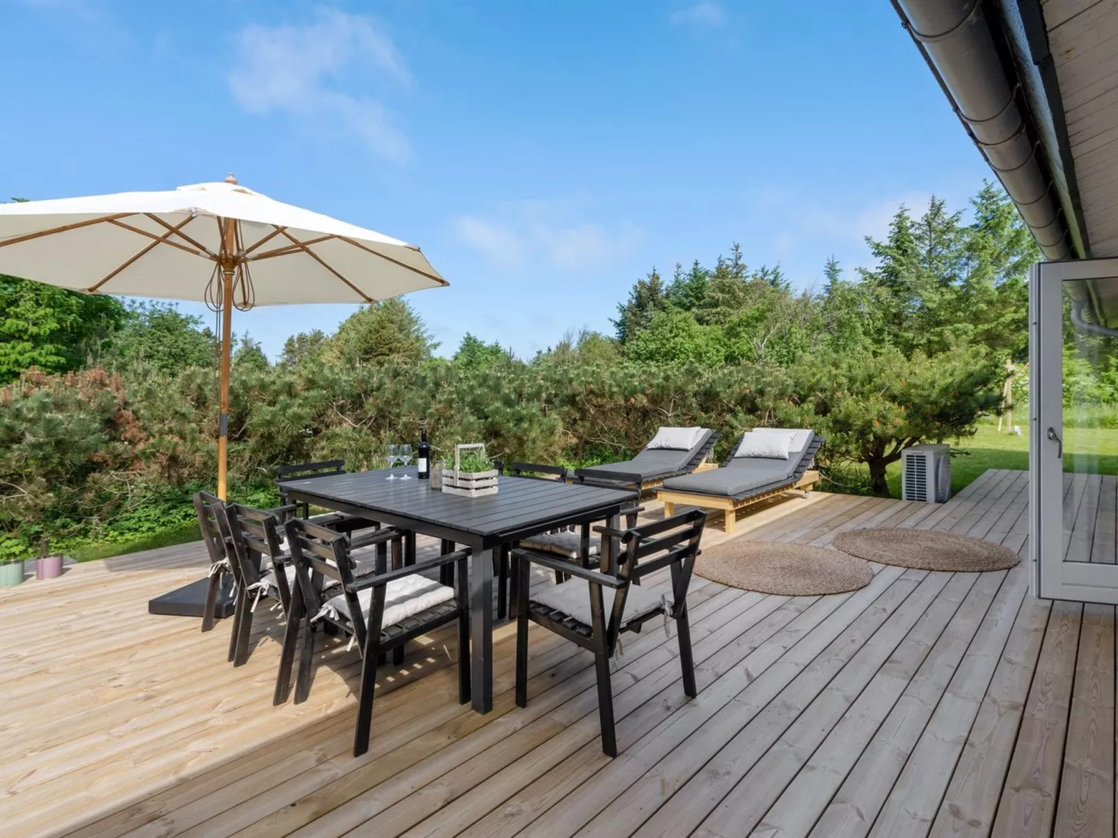 "Skogh" - 600m from the sea-Buiten