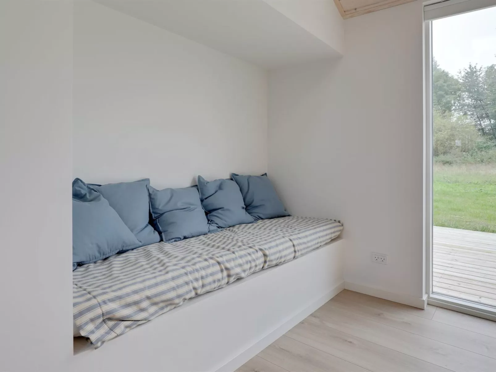 "Iivo" - 350m from the sea-Binnen