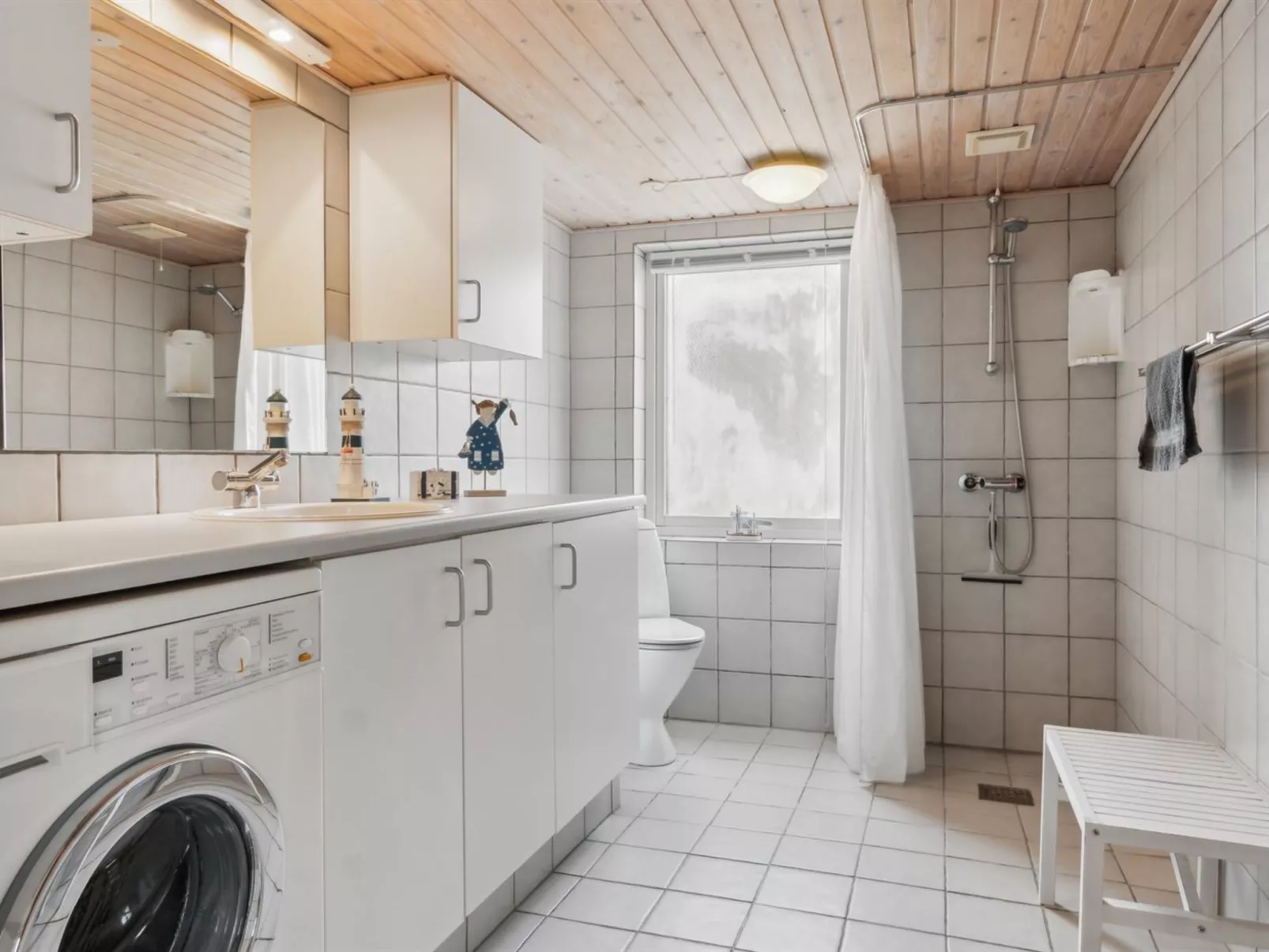 "Gertina" - 40m to the fjord-Binnen