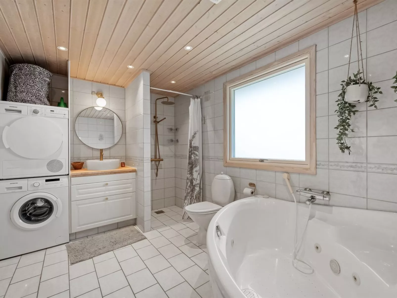 "Brunkil" - 500m from the sea-Binnen