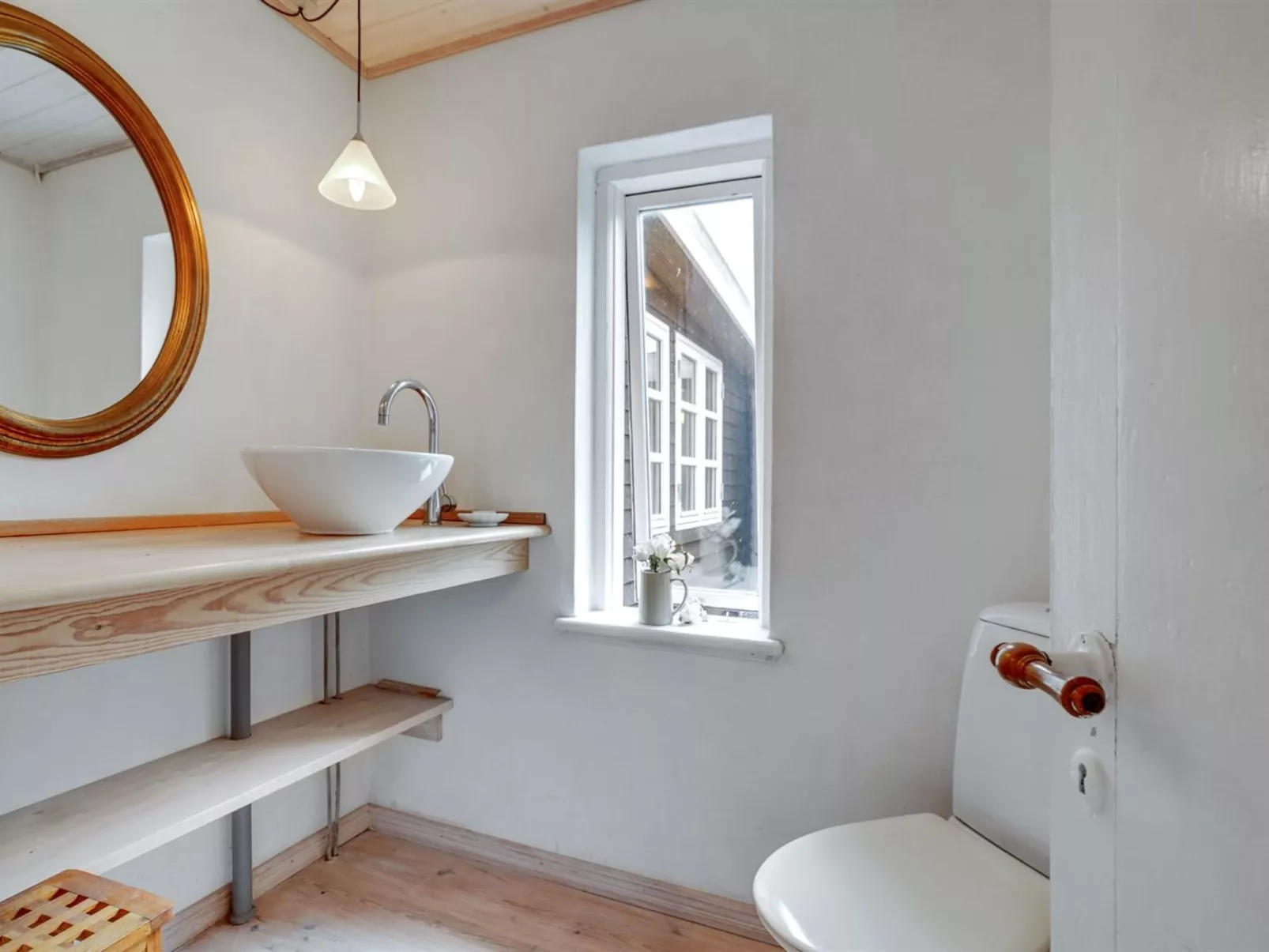 "Gytta" - 1km from the sea-Binnen