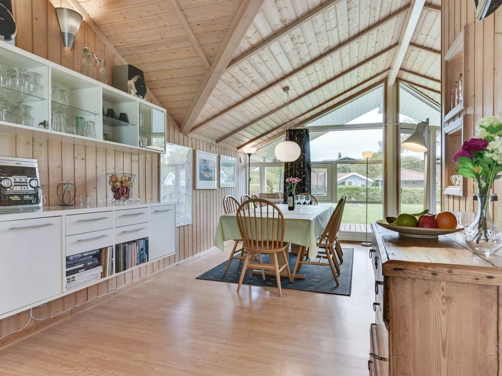 "Tore" - 200m from the sea-Binnen