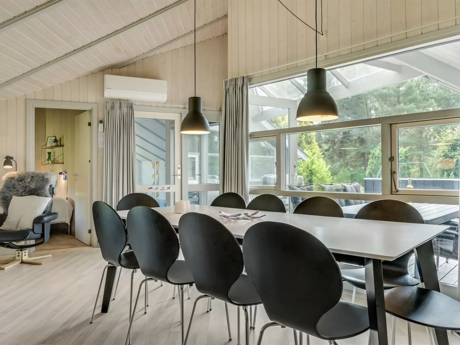 "Joakim" - 350m from the sea-Binnen