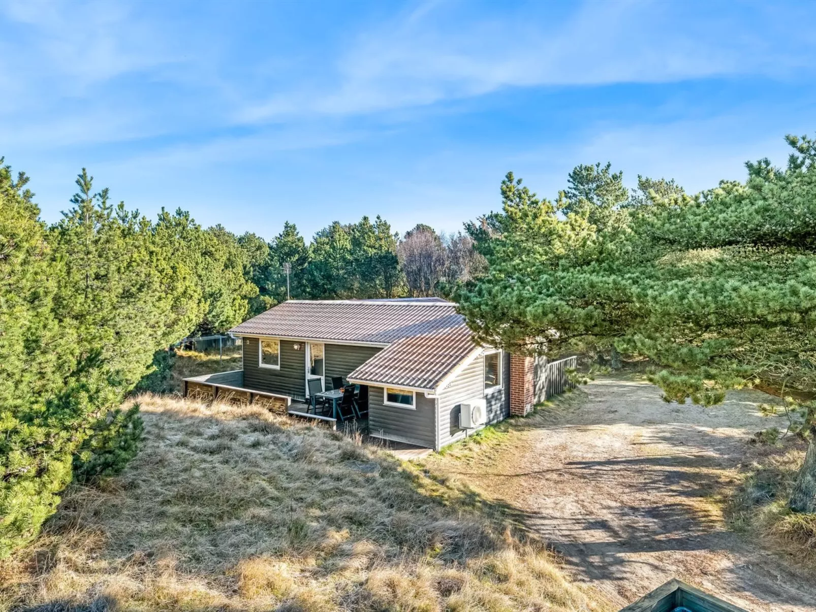 "Jula" - 800m from the sea-Buiten