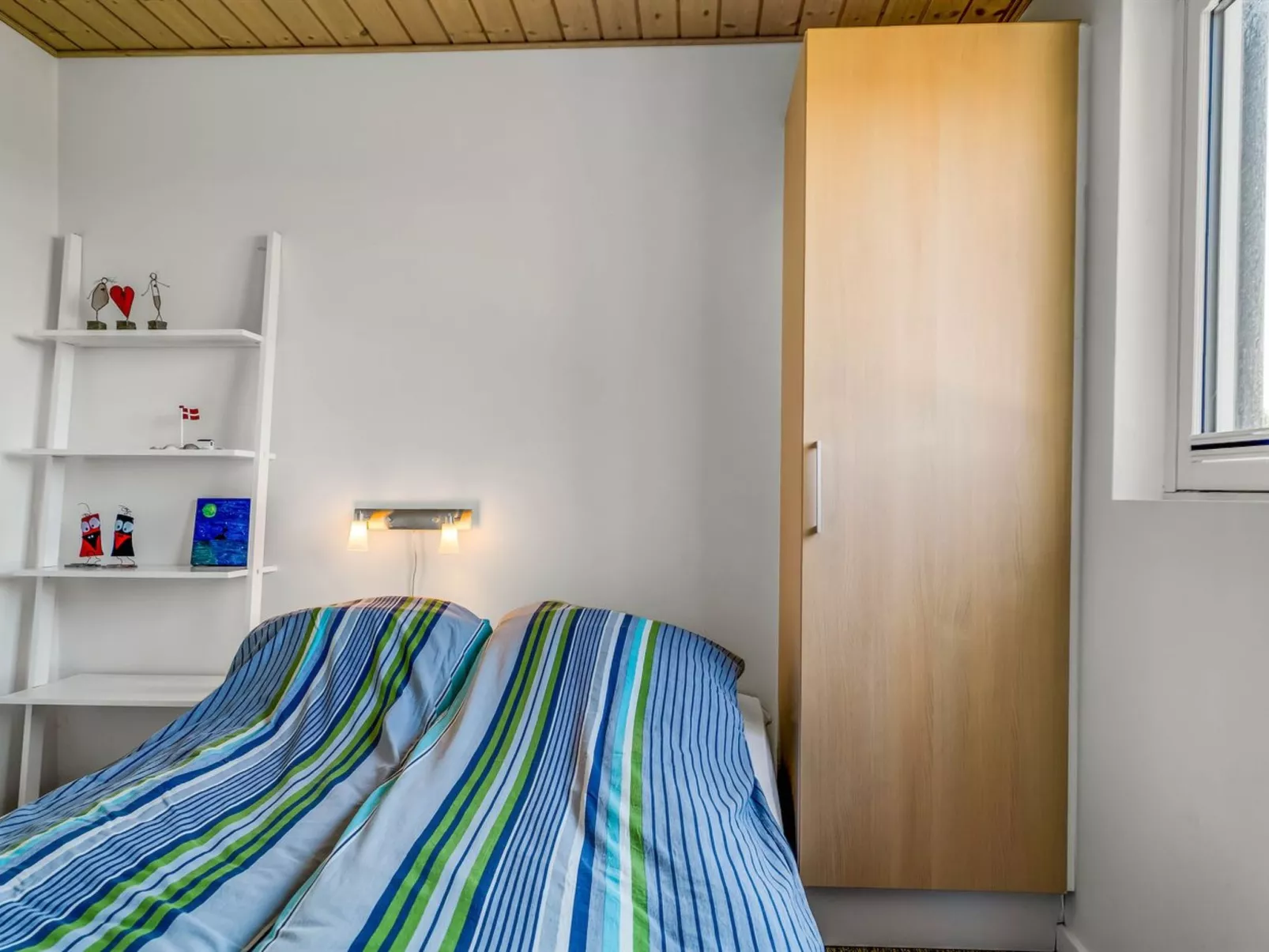 "Gynther" - 150m from the sea-Binnen