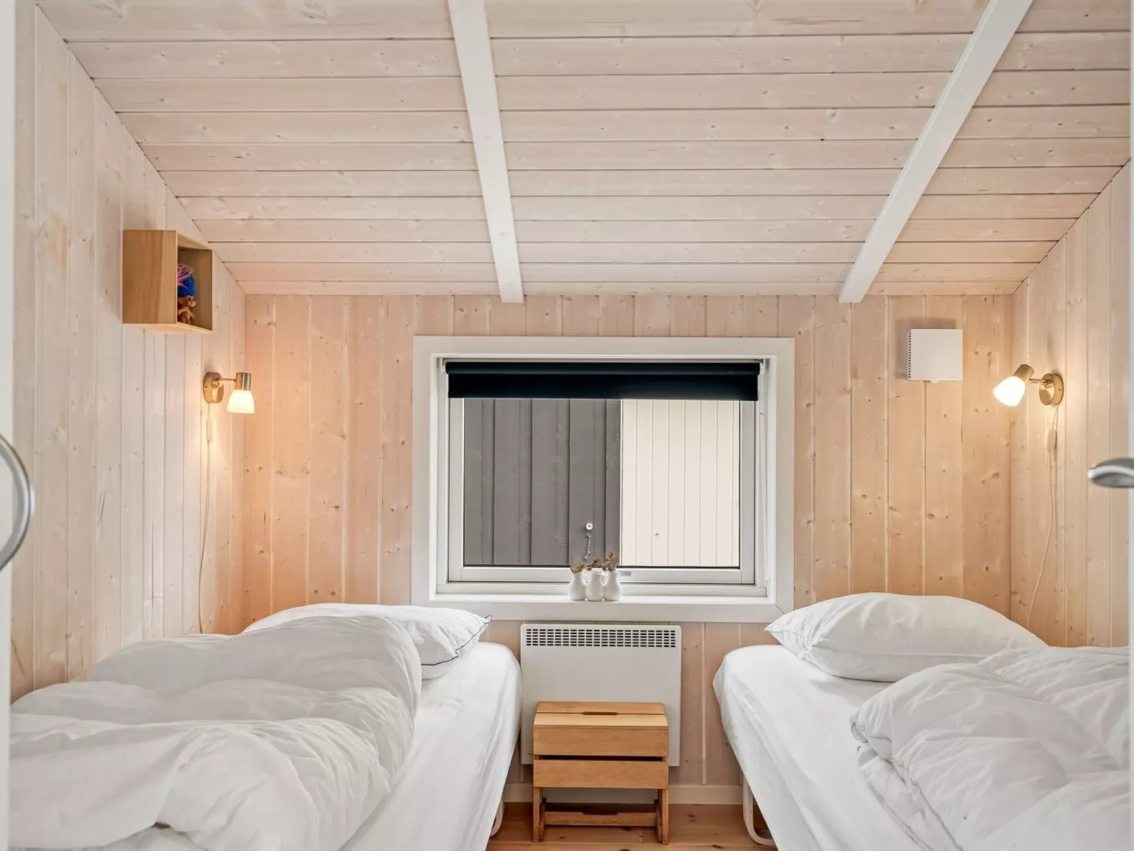 "Dimo" - 700m from the sea-Binnen