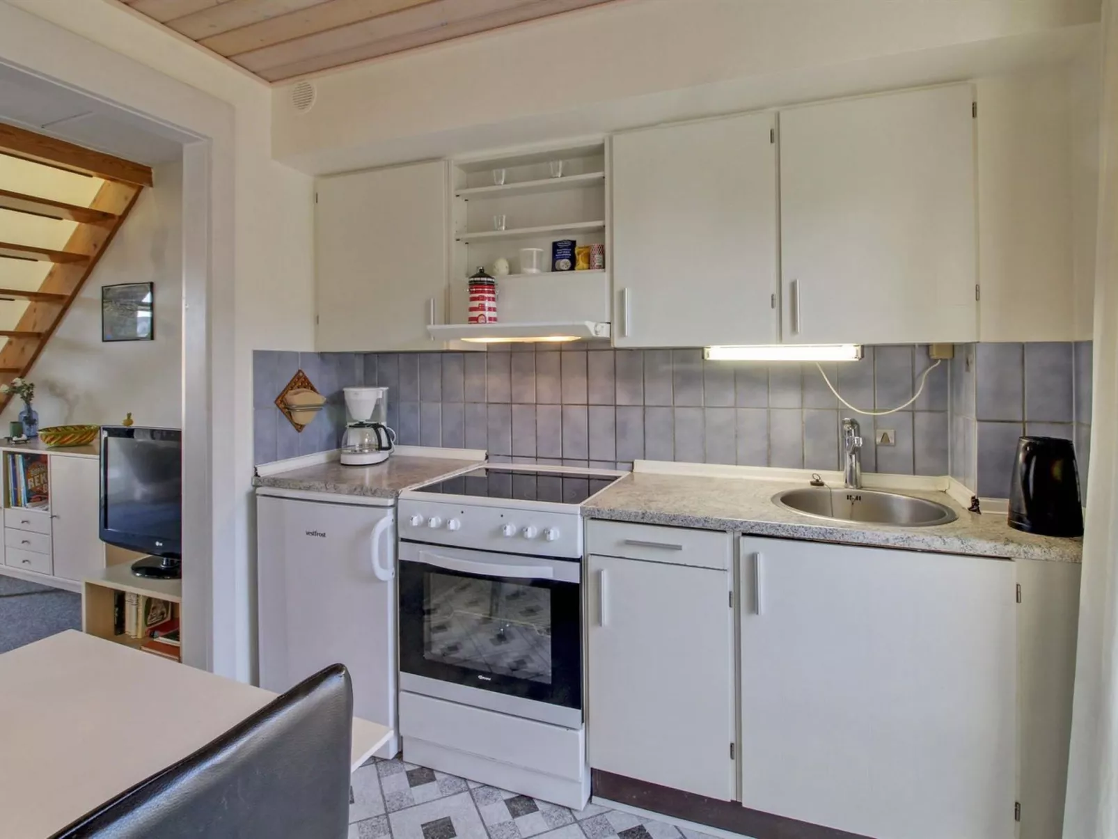 "Edeltraud" - 2.3km from the sea-Binnen