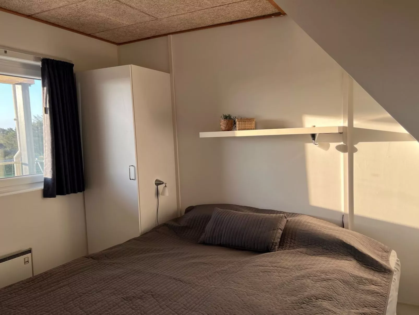 "Birgitta" - 150m from the sea-Binnen