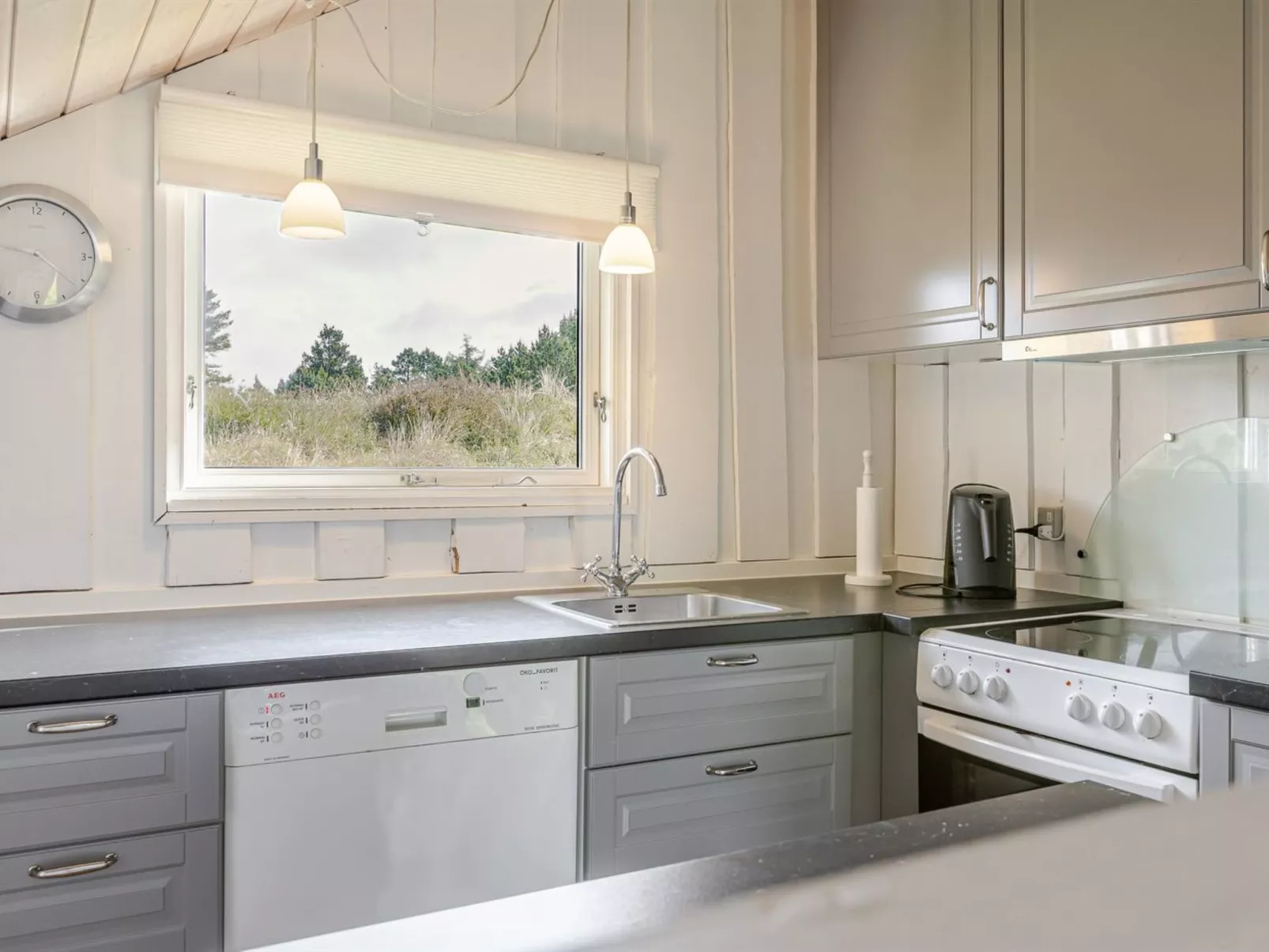 "Andriette" - 4.5km from the sea-Binnen