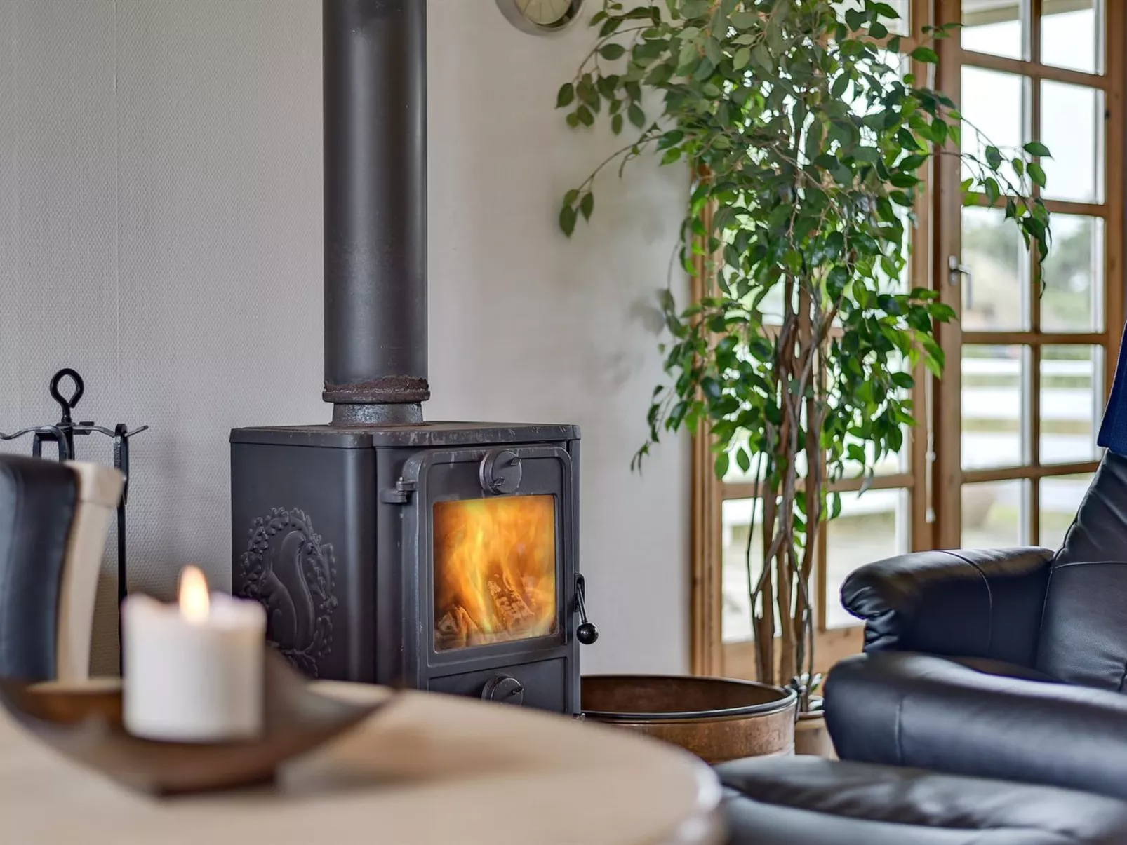 "Dortea" - 600m from the sea-Binnen