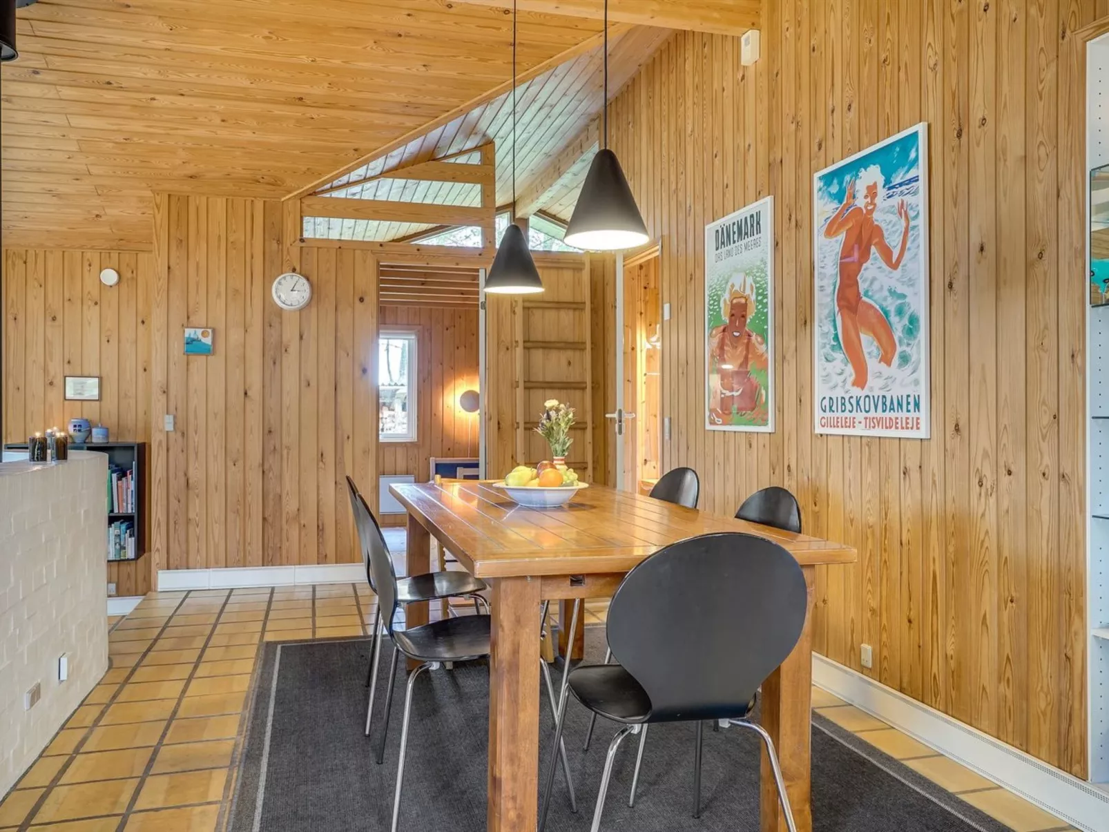 "Hereth" - 700m from the sea-Binnen