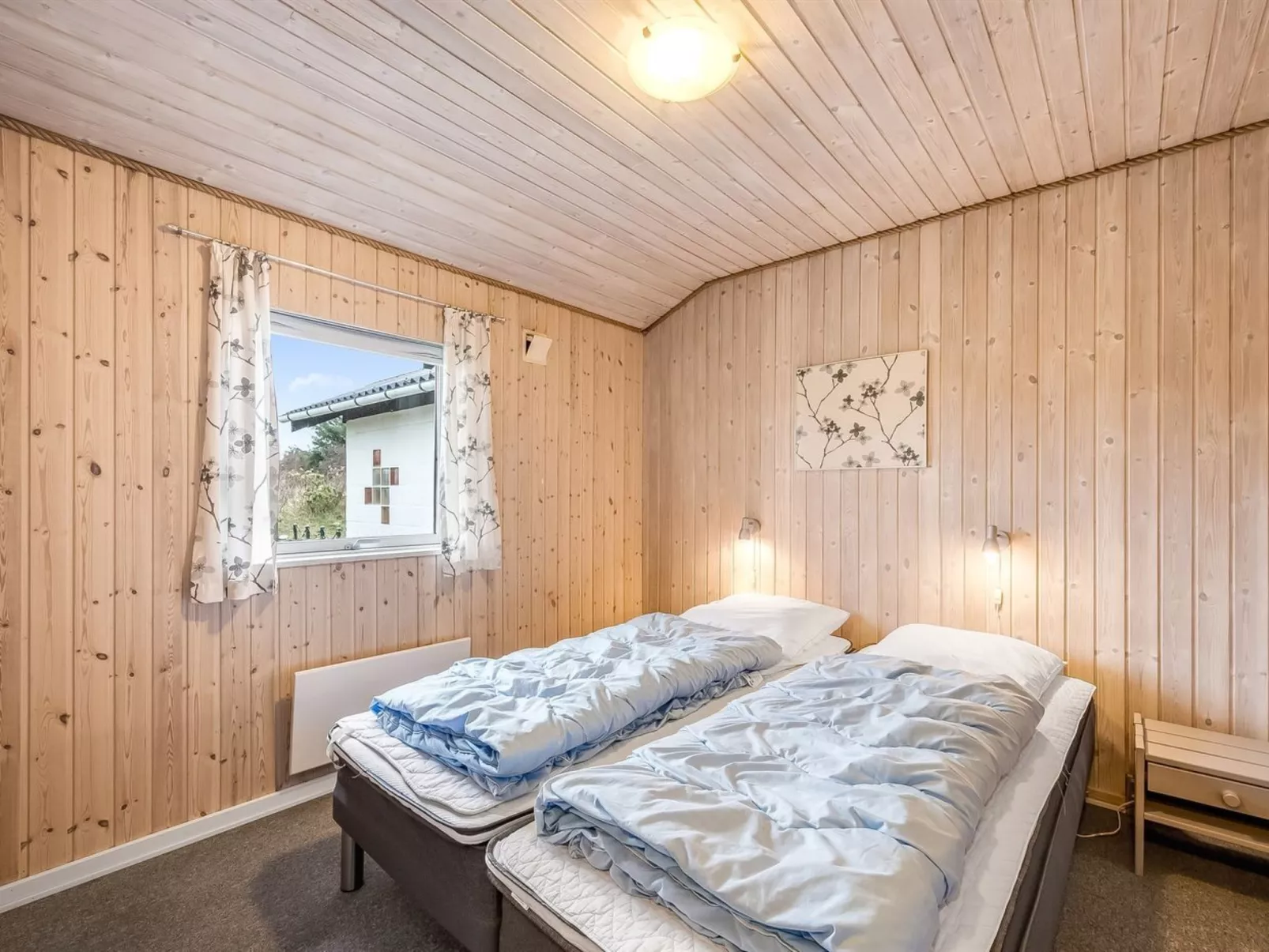 "Safina" -  from the sea-Binnen